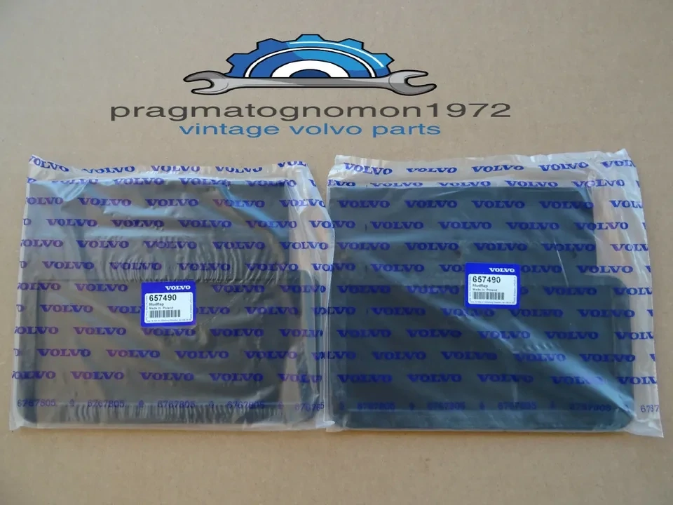 VOLVO 657490 GENUINE FRONT MUDFLAP SET AMAZON 121 122 PV 544