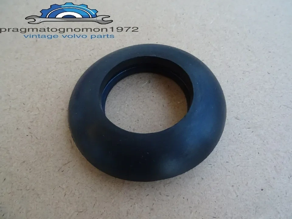 VOLVO 653212 AMAZON 120 130 GENUINE FUEL FILLER NECK RUBBER COLLAR