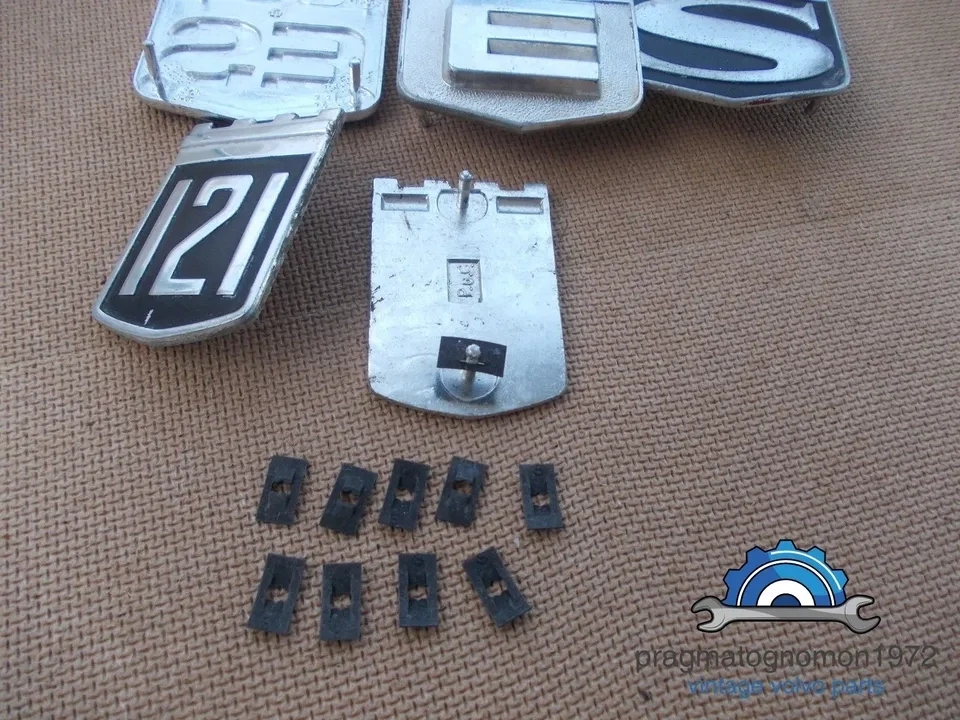 VOLVO AMAZON 121 122 P1800 PV544 144 EMBLEM BADGE CLIPS 10pcs set