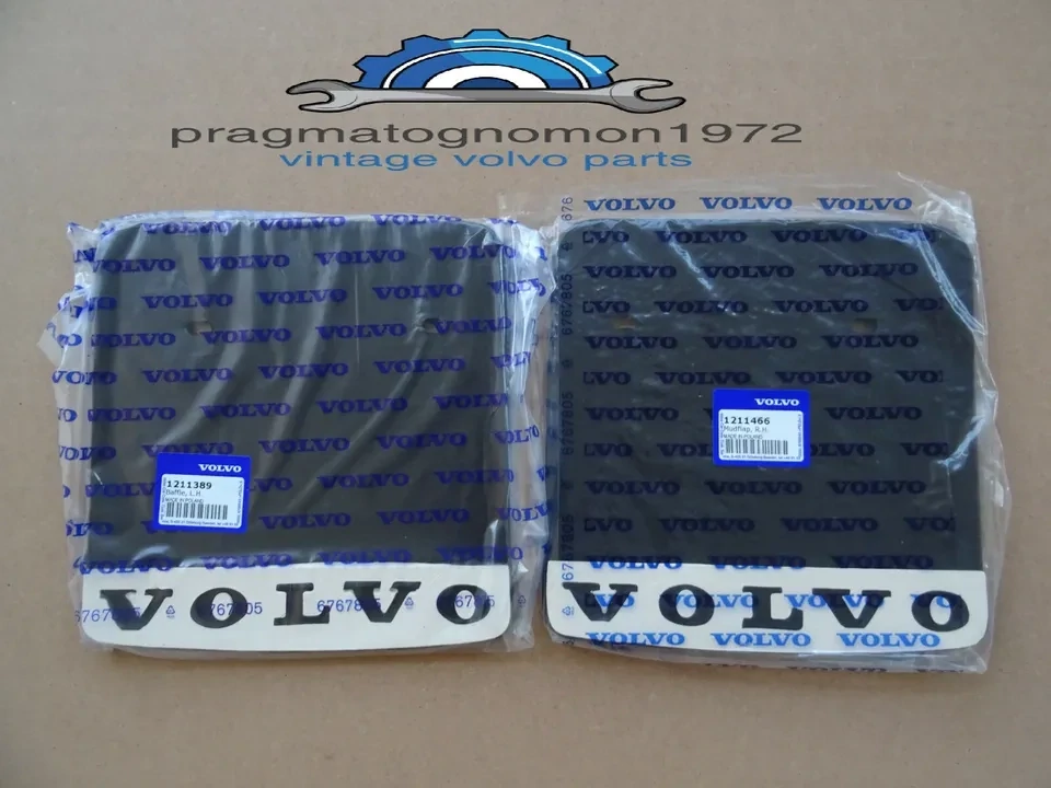 VOLVO P1800ES 1972-73 REAR MUDFLAP SET GENUINE VOLVO 1211389 - 1211466