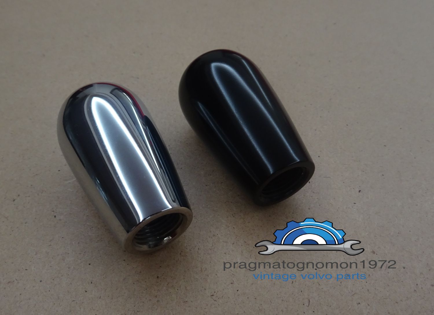 VOLVO P1800 GEAR SHIFT KNOB P/N 662068