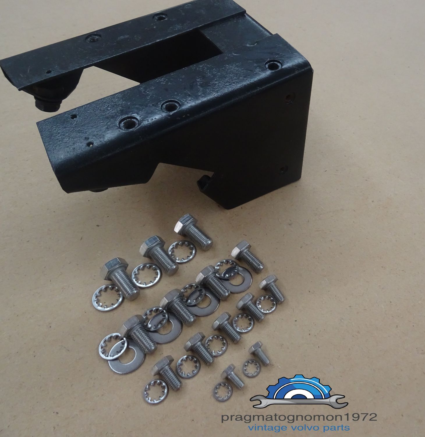 VOLVO GIRLING SERVO BASE BOLT SET STAINLESS STEEL