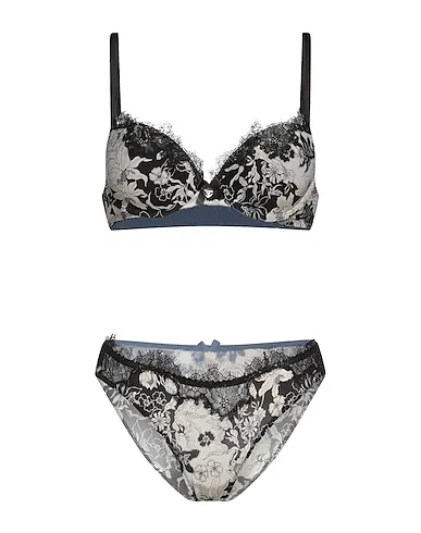 TWINSET 
Sets