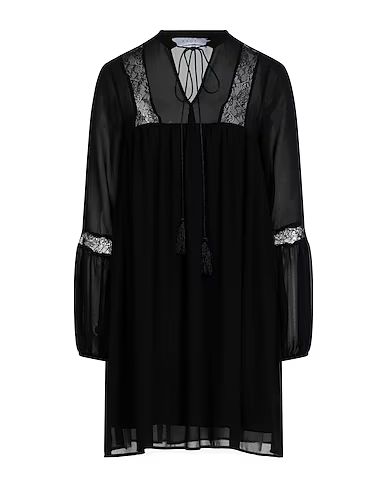 KAOS
Short dresses
