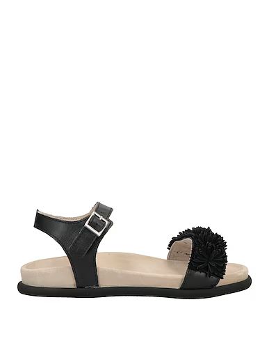 INUIKII
Sandals