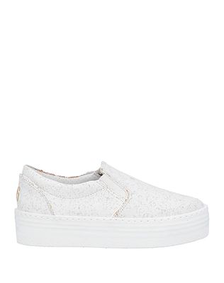 2STAR
Sneakers