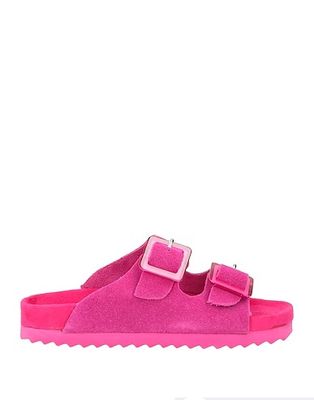 COLORS OF CALIFORNIA
Sandals