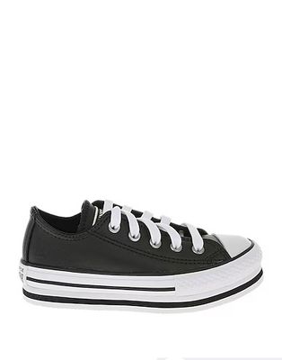 CONVERSE
Sneakers