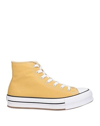 CONVERSE
Sneakers