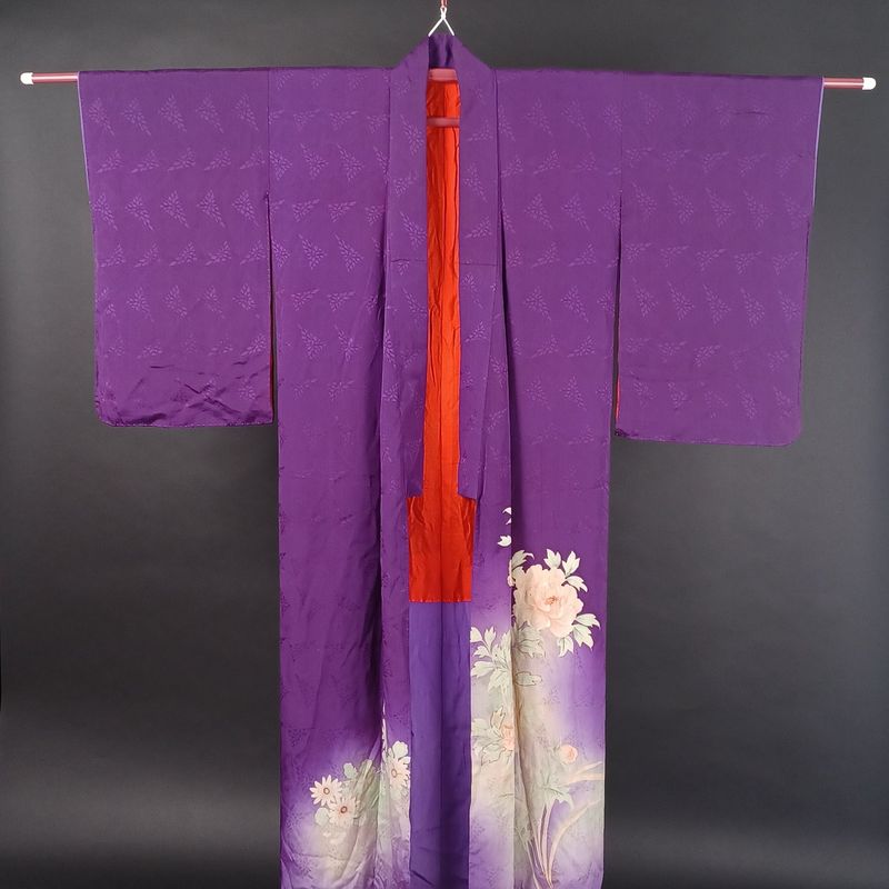Kimono Mon-Kinsha in seta viola e stemma di famiglia primi anni 30