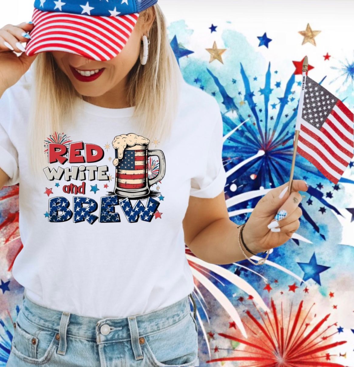 SUN HARBOR RED WHITE AND BREW T-SHIRT WHITE