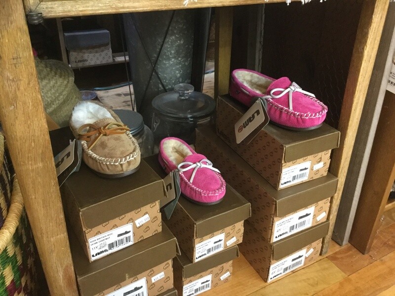 Moccasin, Britain Kids slipper Lamo