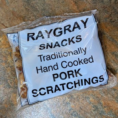 Raygray Traditionally Hand Cooked Pork Scratchings 100g