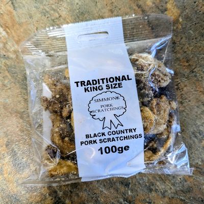 Simmons Pork Scratchings 100g Simmons Pork Scratchings 100g