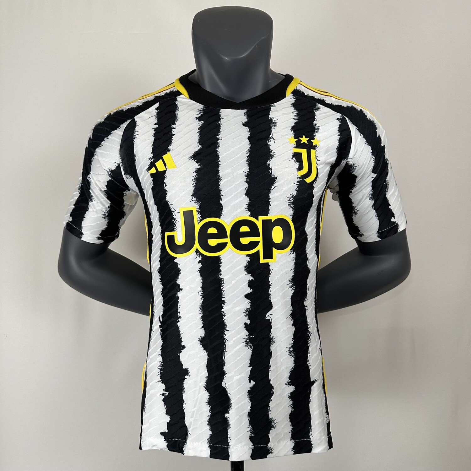 Juventus 2023/24 Home Men&#39;s Jersey- Player Issue