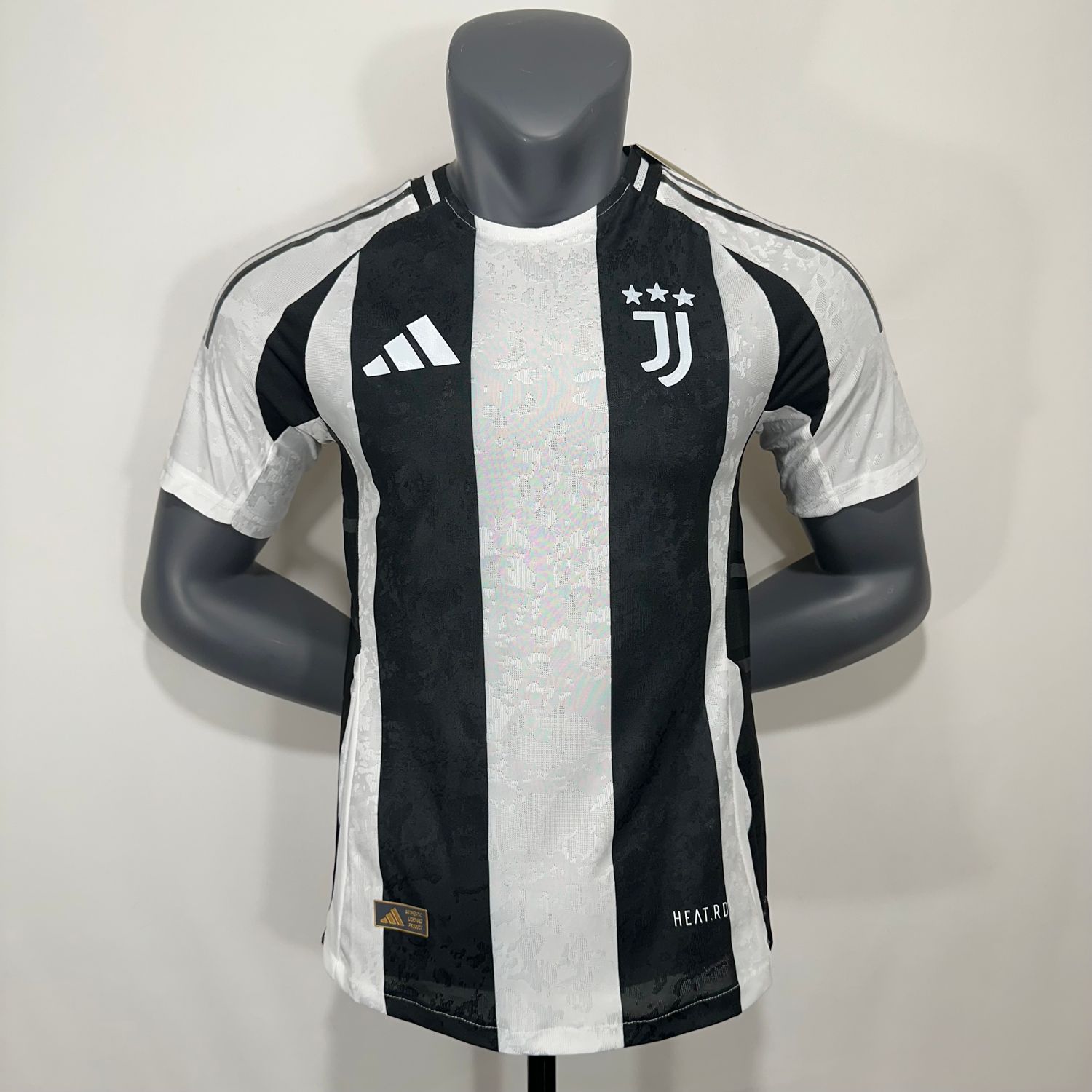 Juventus 24/25 Home Men&#39;s Jersey- Player Issue