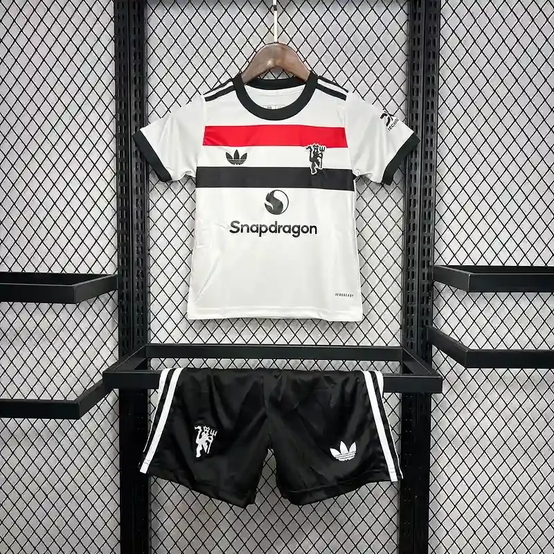 Manchester United 24/25 Third Kid&#39;s Jersey &amp; Shorts