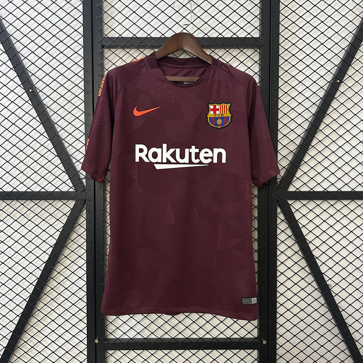 Barcelona FC 2017/18 Third Men&#39;s Jersey- Retro