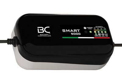 Microprozessor Batterieladegerät 1 A (Bike Mode) 5 A (Car/Start&Stop Mode) Microprozessor Batterieladegerät 1 A (Bike Mode) 5 A (Car/Start&Stop Mode)