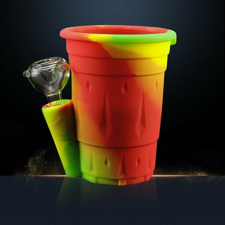 Silicone Drinking Water Cup &amp; Smoking Weed Bubbler