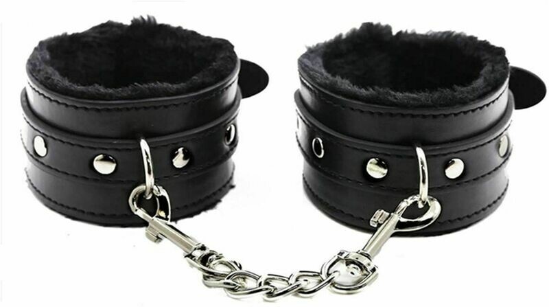 2Pcs Set Adult Whip Sex Flogger + Handcuffs BDSM Bondage