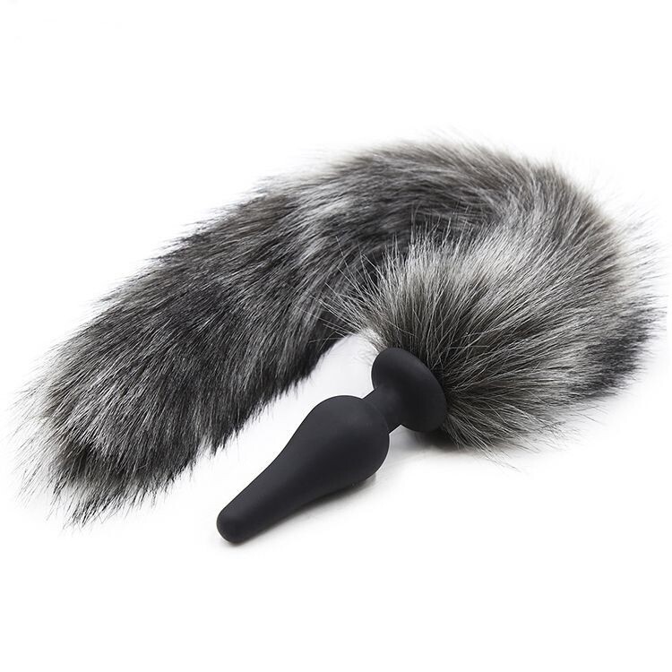 Seductive Grey Wolf Tail Anal Plug