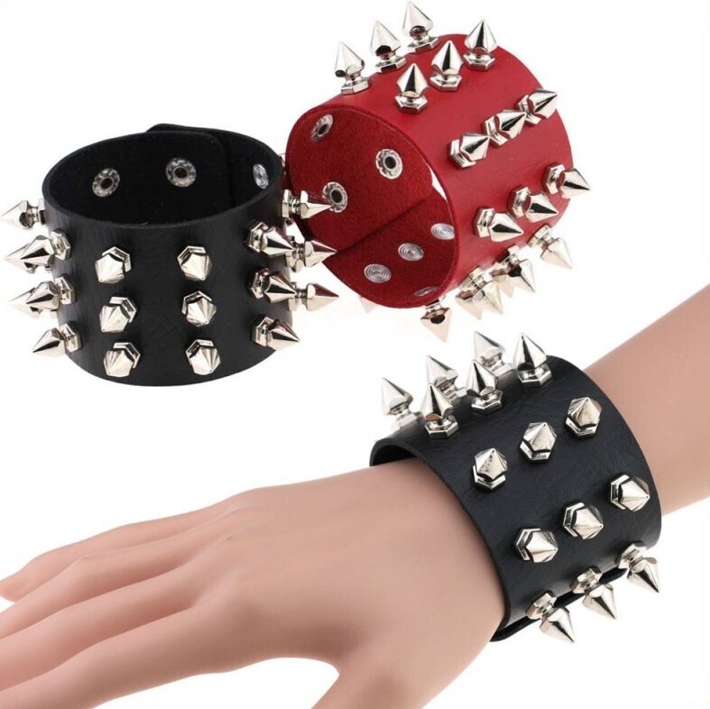 Unisex Gothic BDSM Spikes Punk Bracelet