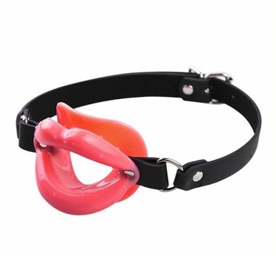 Erotic Fetish Rubber Lips O Ring Open Mouth BJ Gag