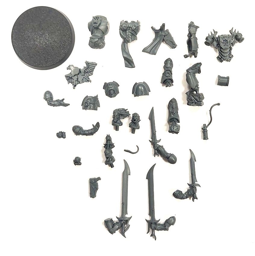 Emperors Children Flawless Blade 1  - Single Figure Off Sprue