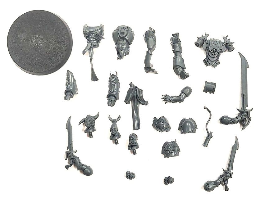 Emperors Children Flawless Blade 3  - Single Figure Off Sprue
