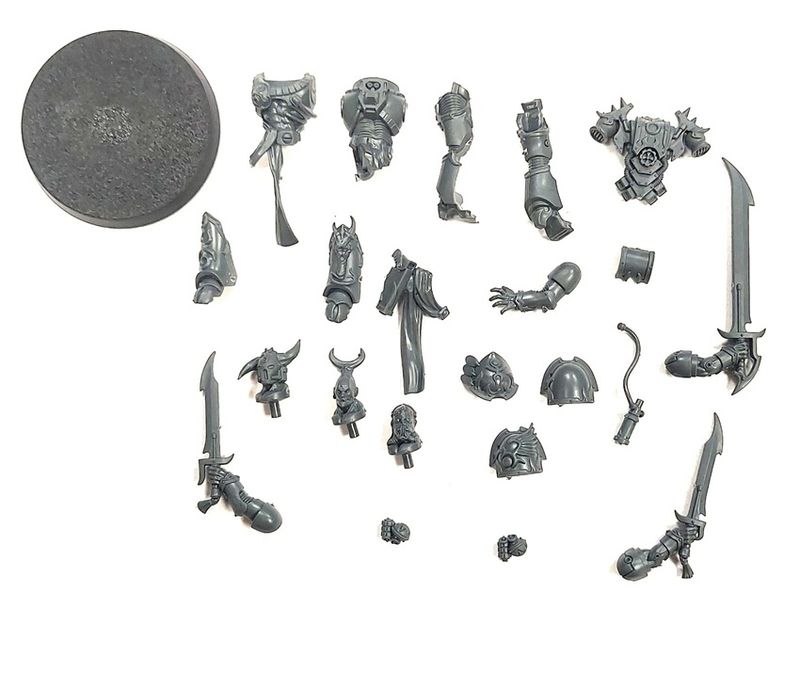 Emperors Children Flawless Blade 3  - Single Figure Off Sprue
