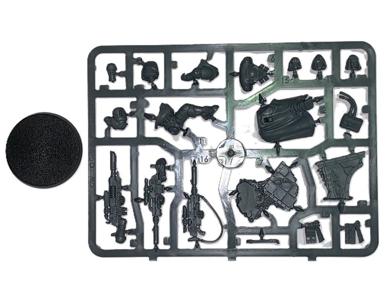 Space Marines Eliminator #3 A Single Figure On The Sprue