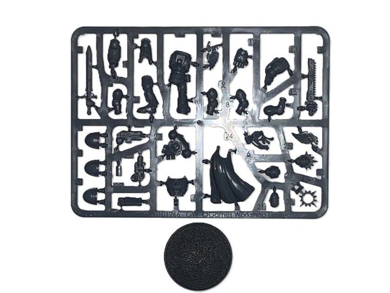 Blood Angels Space Marine Captain Single Figure On Sprue - BS