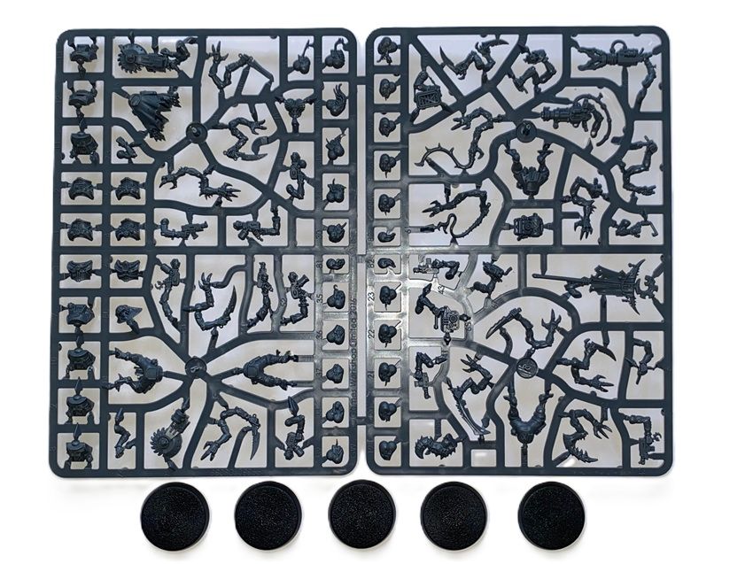 Genestealer Cults  Metamorphs / Acolyte  Hybrids Squad 5 Figures On Sprues - BS