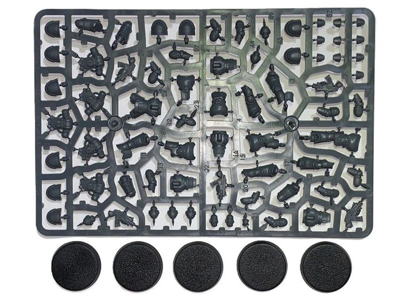 Legion Astartes MKIII Iron Armour Space Marine 5 Man Squad On Sprue