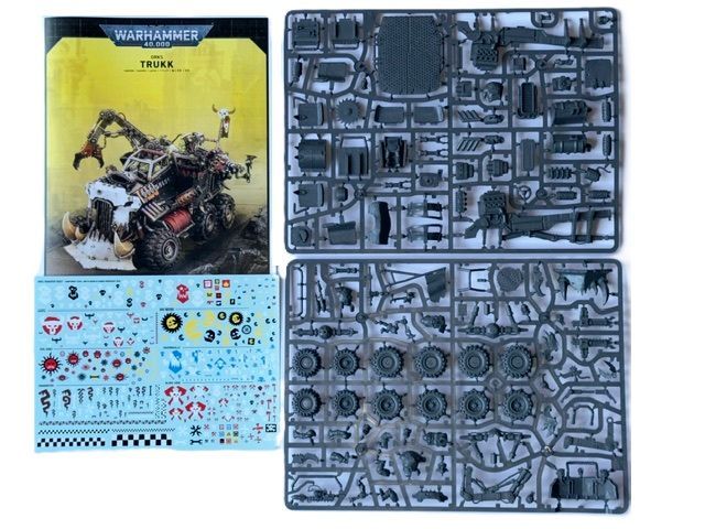 Orks Trukk NEW  On Sprues - BS