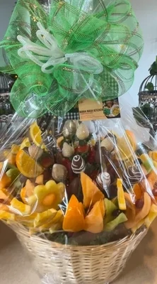 Mixed Fruit Basket with Chocolate Covered Strawberries