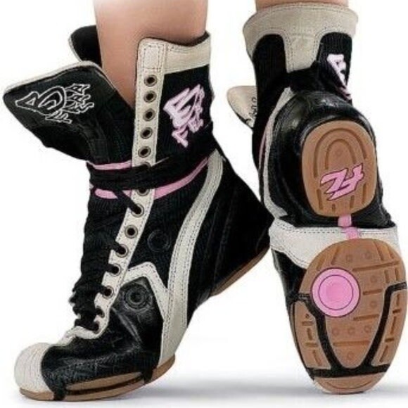 Capezio Frontline B Free Elite Jazz Sneaker
