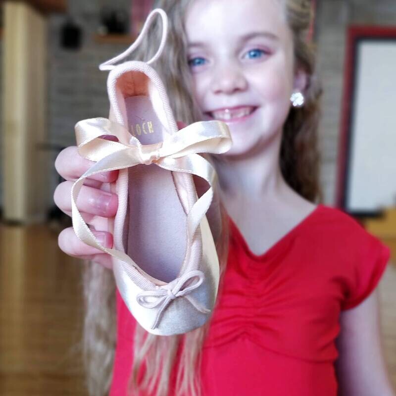 Decorative Pointe Shoe Ornament