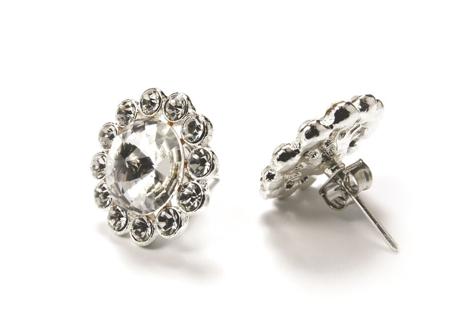 FH2 Crystal Flower Stud Earrings (Pierced)