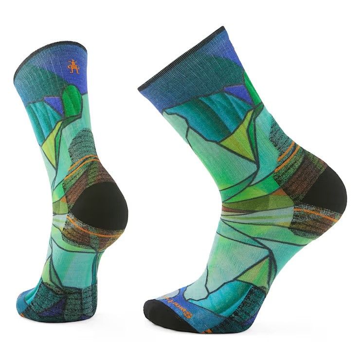 Hike Targeted Cushion Mirror Mountain Print Crew