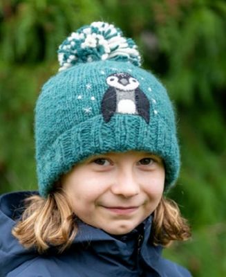 Peek-a-boo Toque
