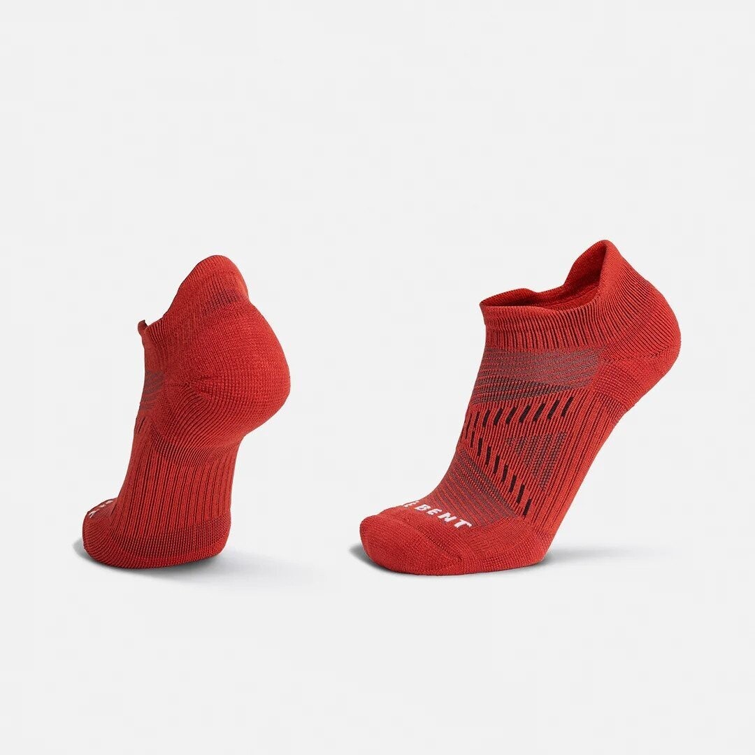 Light Micro Tab Run Sock, Color: Molten Lava, Size: S