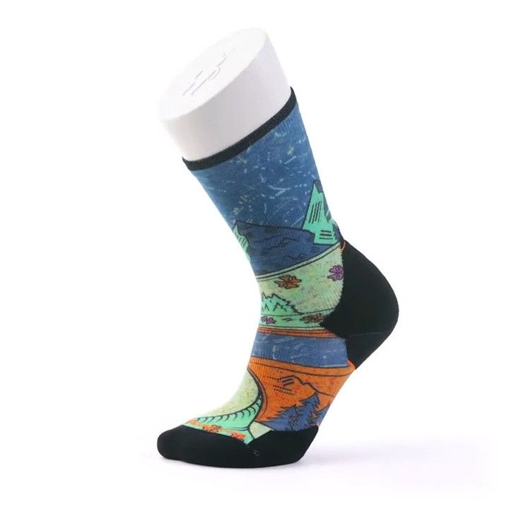 W Trail Run Targeted Cushion Mountain Print Crew, Color: Twilight Blue, Size: S