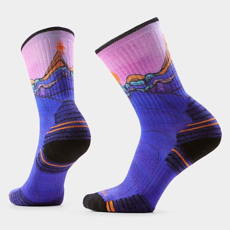 W Hike Mountain Sunrise Print Crew Socks, Color: Deep Navy, Size: M