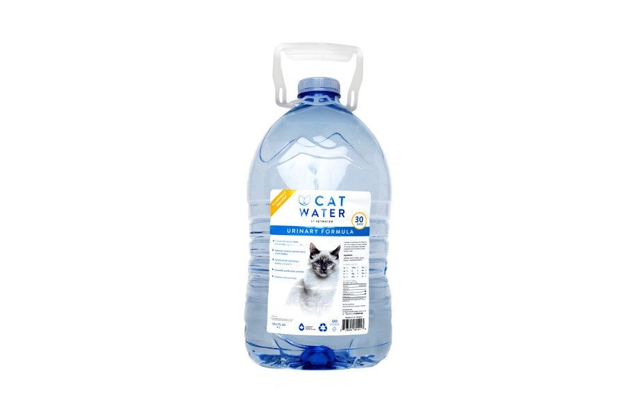 C.E.T. Vet Water pH Balanced Cat Water 135.2OZ.