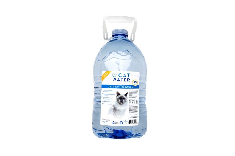 C.E.T. Vet Water pH Balanced Cat Water 135.2OZ.