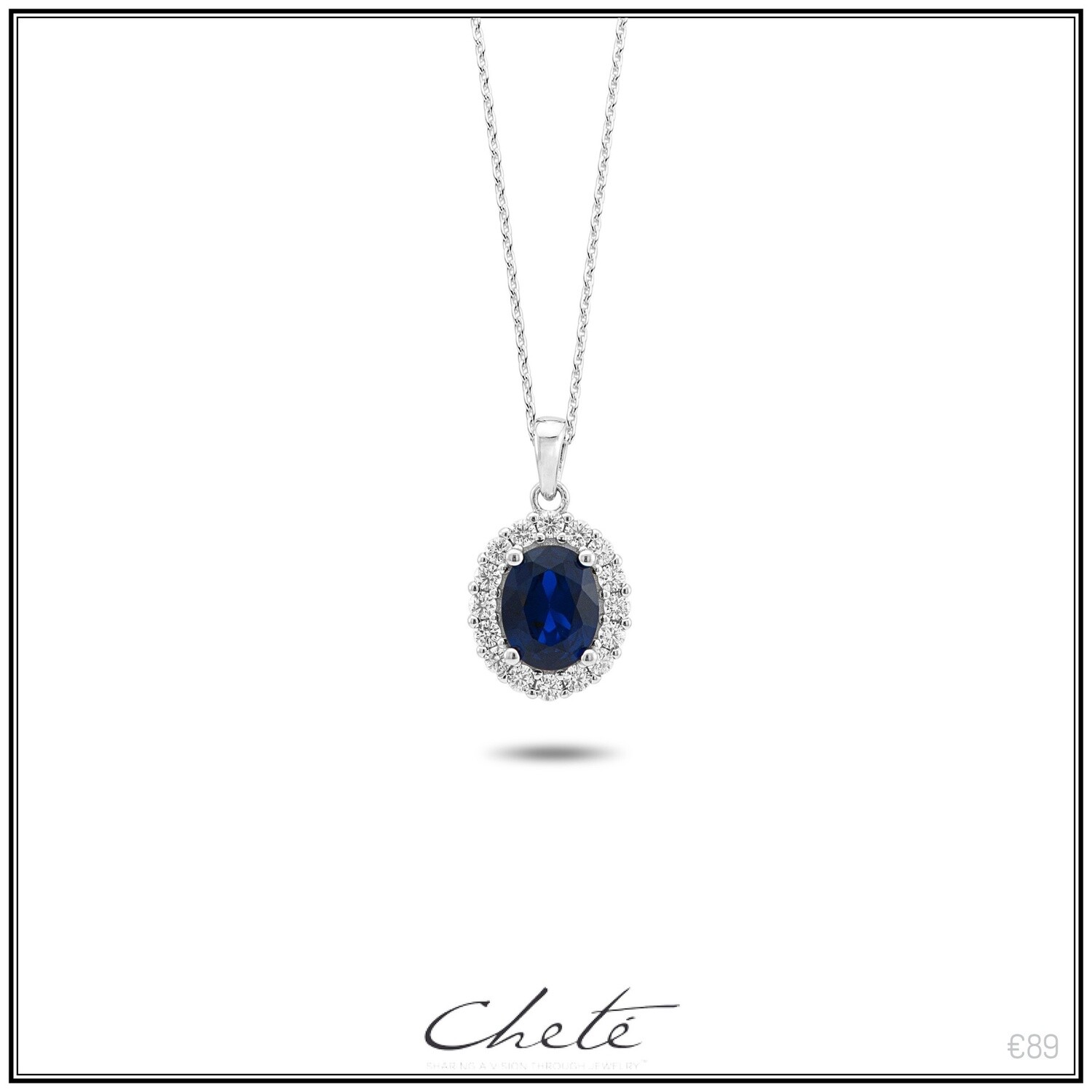 Zilveren ketting met blauwe steen + steentjes er rond
