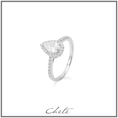 Zilveren ring M56 met heldere steentjes + 1 grote druppelvorm M56