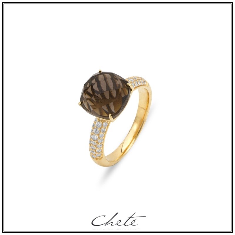 Zilveren ring met heldere steentjes + grote bruine steen  M58